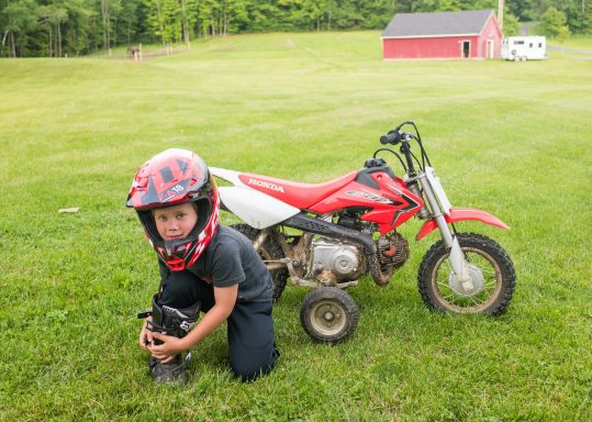 are dirt bikes appropriate for kids yinzbuy e1627020454355