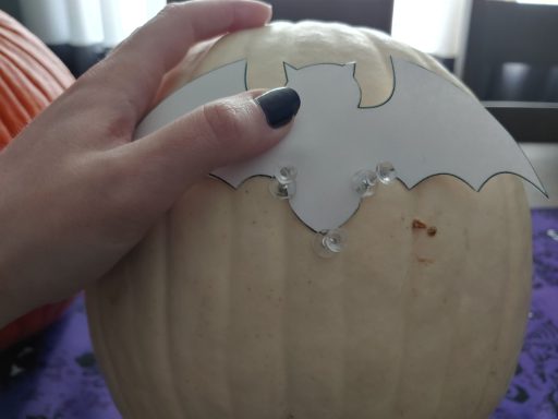 how to make pumpkin string art step 3 push pins around the design yinzbuy